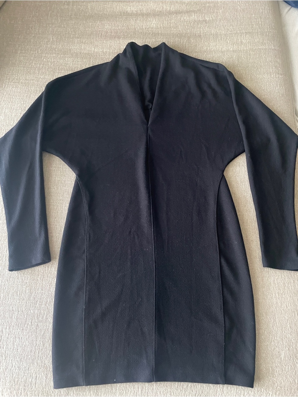 Classic Black Women's Dress - Sleek Long Sleeve Design from Anthropologie M
